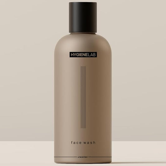 Face Wash ??EWG Verified, Gentle & Hydrating Cleanser with Aloe, Niacinamide & Vitamin C, Removes Dirt Without Stripping Skin (5 fl oz)