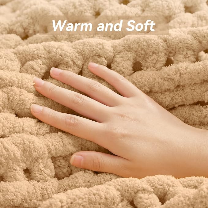 Negwoo Chunky Knit Throw Blanket, 60''*80'' Knitted Throw Chenille Yarn for Bed Couch, Handmade Beige Crochet Big Thick Blanket, Machine Washable Cute Comfy Blanket for Home Decor