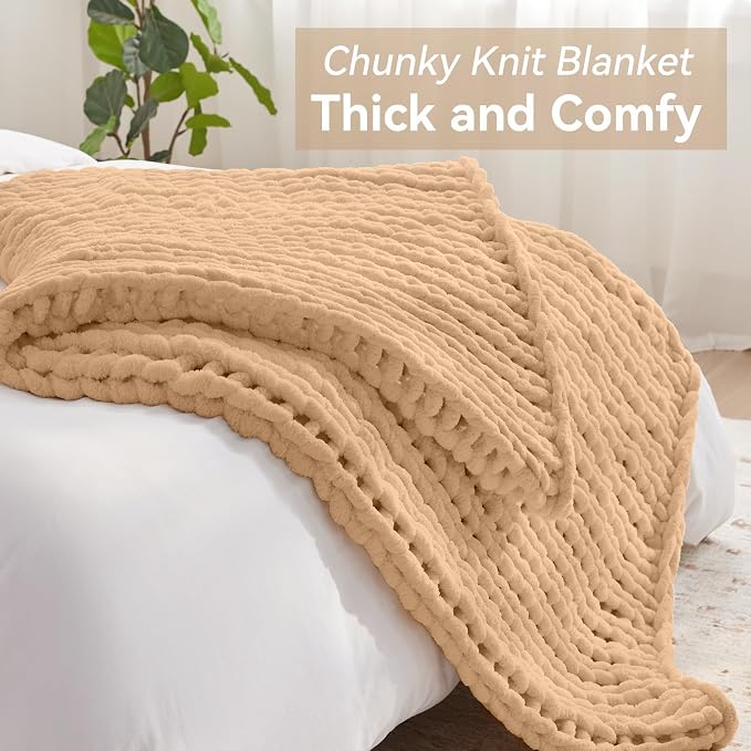 Negwoo Chunky Knit Throw Blanket, 40''*50'' Knitted Throw Chenille Yarn for Bed Couch, Handmade Beige Crochet Big Thick Blanket, Machine Washable Cute Comfy Blanket for Home Decor
