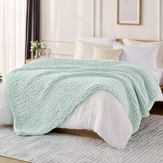 L'AGRATY Chunky Knit Blanket Throw: 50''x60'' Chenille Chunky Knitted Throw Blankets for Bed Couch - Handmade Thick Big Cable Knit Blanket - Large Crochet Rope Blankets for Home Decor(Mint Green)
