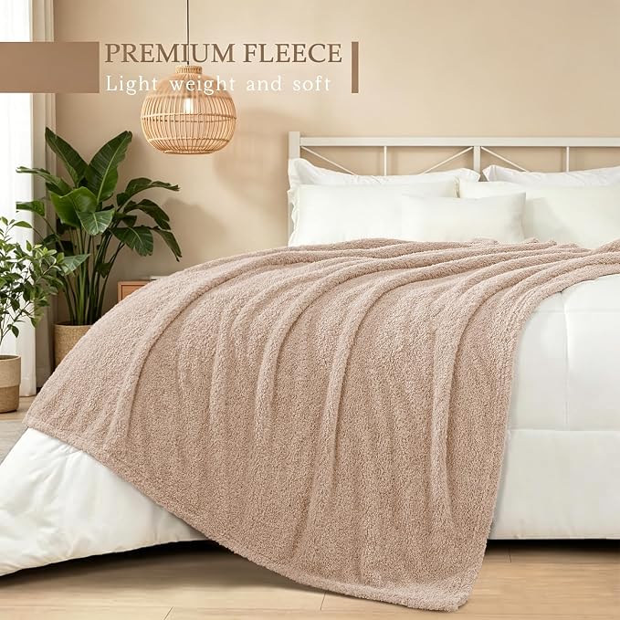 Exclusivo Mezcla Fleece Twin Size Bed Blanket, Ultra Soft, Lightweight and Fuzzy Camel Blanket for Women, Home Decor, 60x80 Inches