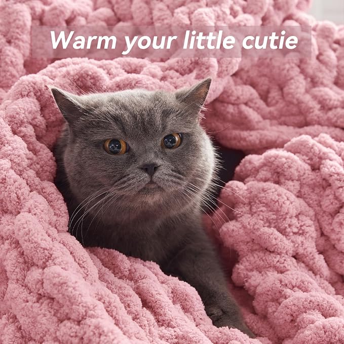 Negwoo Chunky Knit Throw Blanket, 60''*80'' Knitted Throw Chenille Yarn for Bed Couch, Handmade Light Pink Crochet Big Thick Blanket, Machine Washable Cute Comfy Blanket for Home Decor