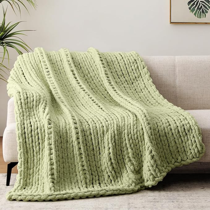Negwoo Chunky Knit Throw Blanket, 50''*60'' Knitted Throw Chenille Yarn for Bed Couch, Handmade Light Green Crochet Big Thick Blanket, Machine Washable Cute Comfy Blanket for Home Decor