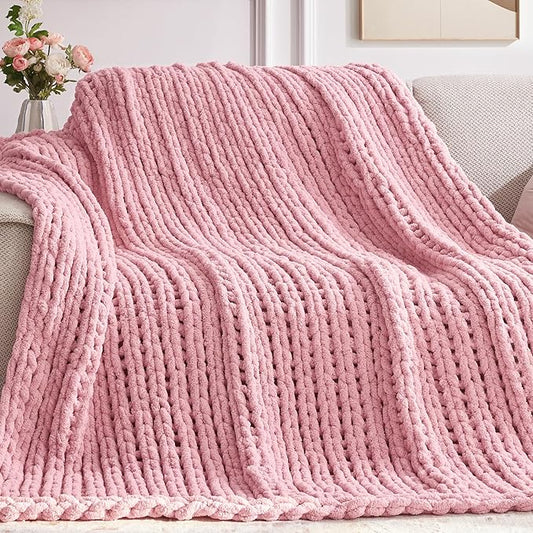 Negwoo Chunky Knit Throw Blanket, 60''*80'' Knitted Throw Chenille Yarn for Bed Couch, Handmade Light Pink Crochet Big Thick Blanket, Machine Washable Cute Comfy Blanket for Home Decor