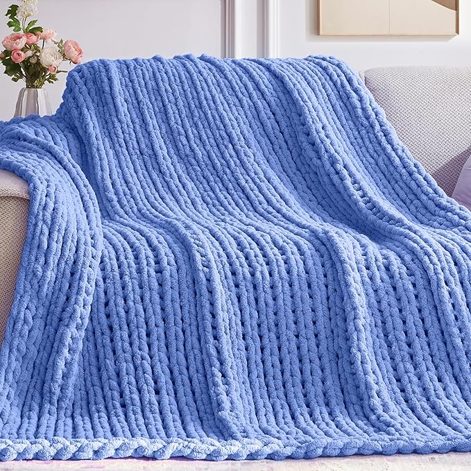 Negwoo Chunky Knit Throw Blanket, 30''*40'' Knitted Throw Chenille Yarn for Bed Couch, Handmade Light Blue Crochet Big Thick Blanket, Machine Washable Cute Comfy Blanket for Home Decor
